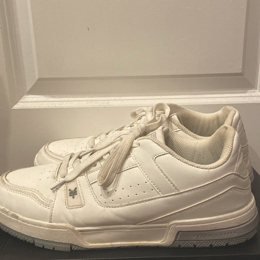 White | Zoo York Shoes